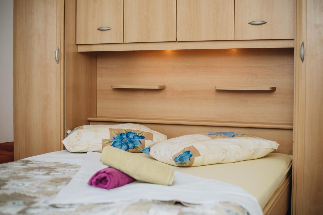 Apartments Mateo ブレラ エクステリア 写真